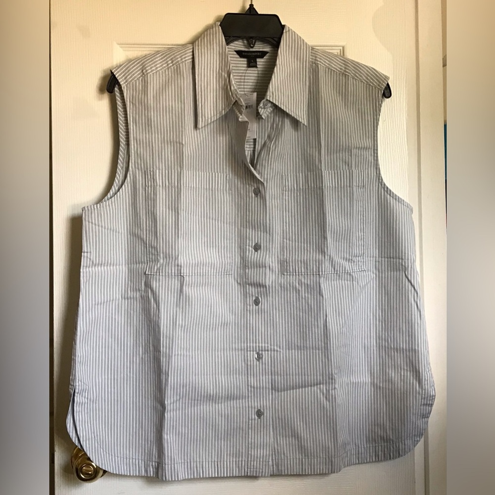 Botton down shirt